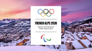 Jeux Olympiques et Paralympiques des Alpes 2030, logo et les Alpes dans le fond